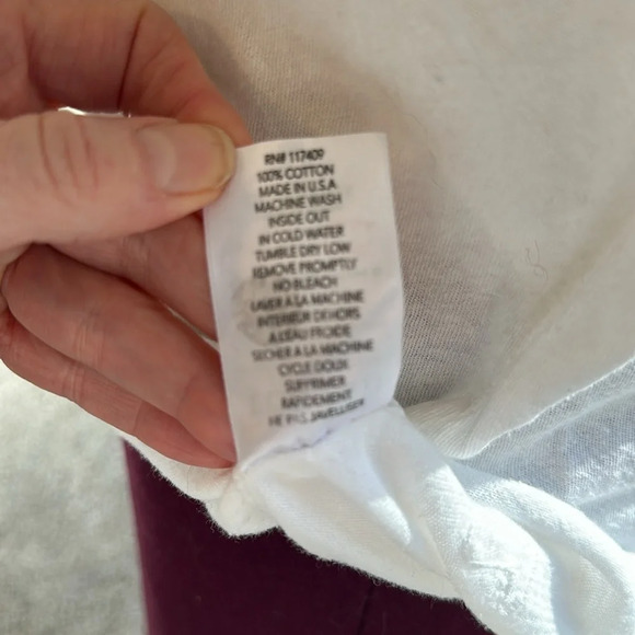 Frank & Eileen White SS Tee Lab Wide V-neck Tee, Medium, EUC - Picture 10 of 10